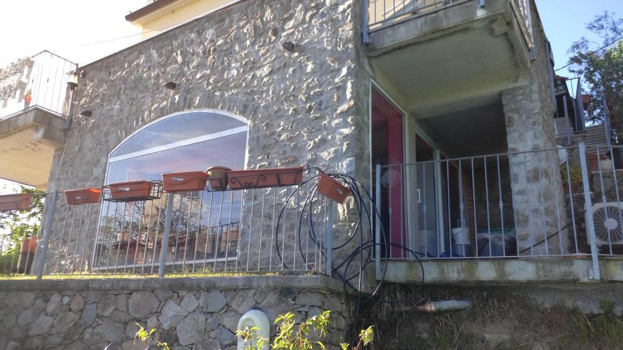 钦奎特雷阿里安娜住宿加早餐旅馆 日科德尔格尔福迪艾斯 外观 照片